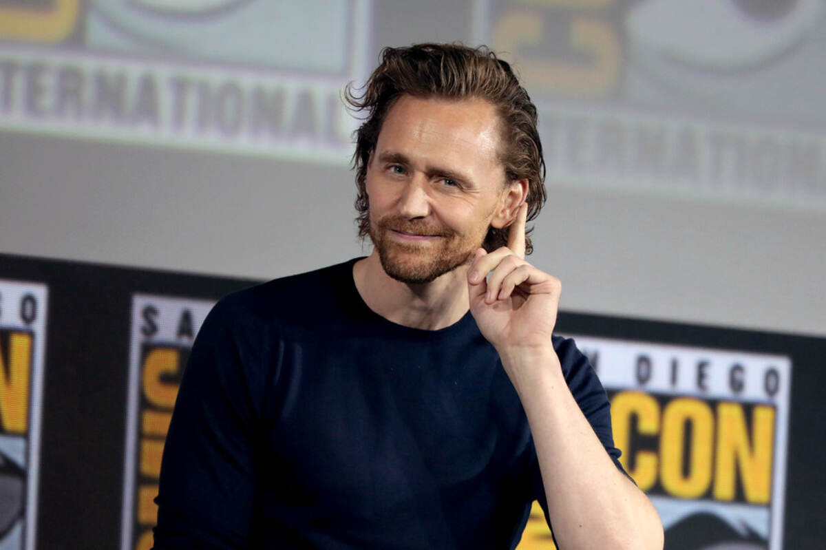 Tom Hiddleston Net Worth