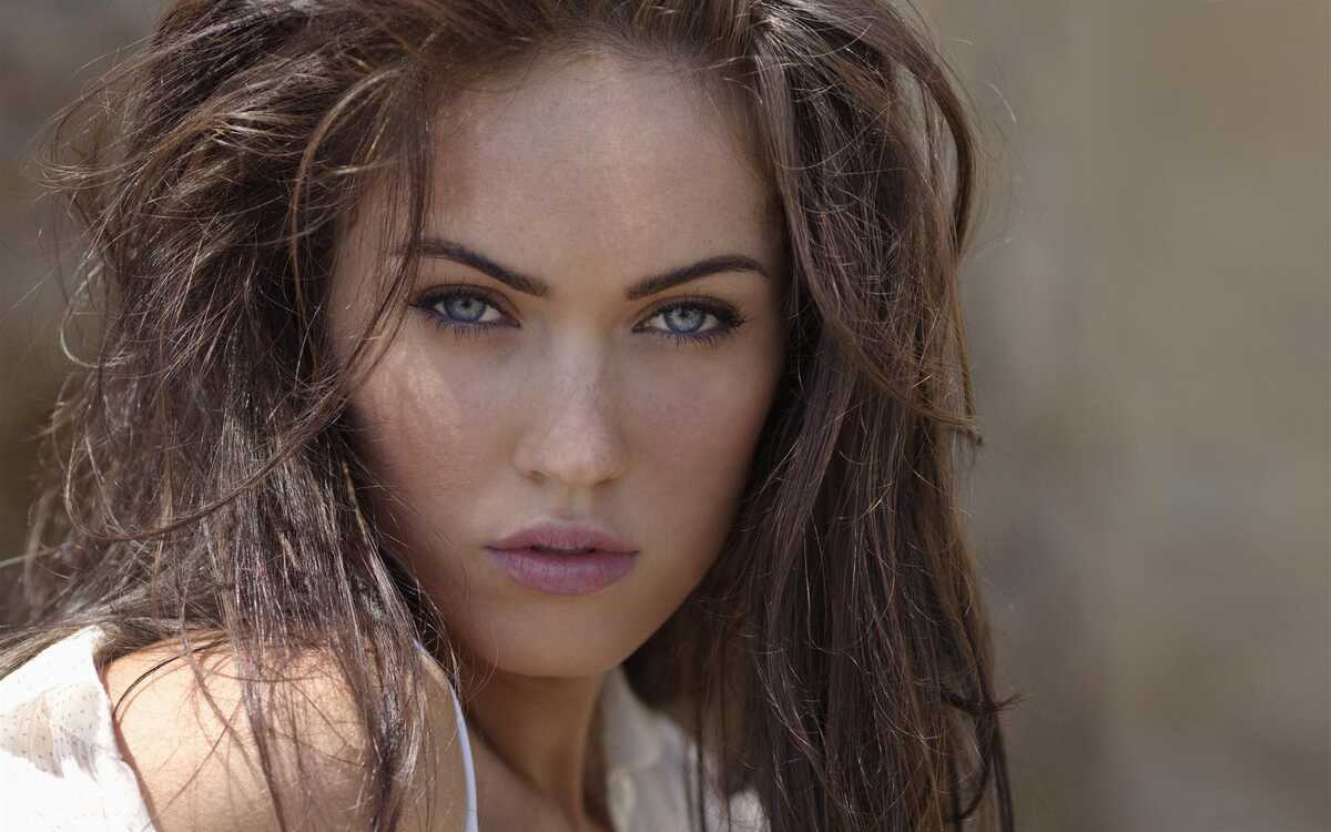 Megan Fox Eyes
