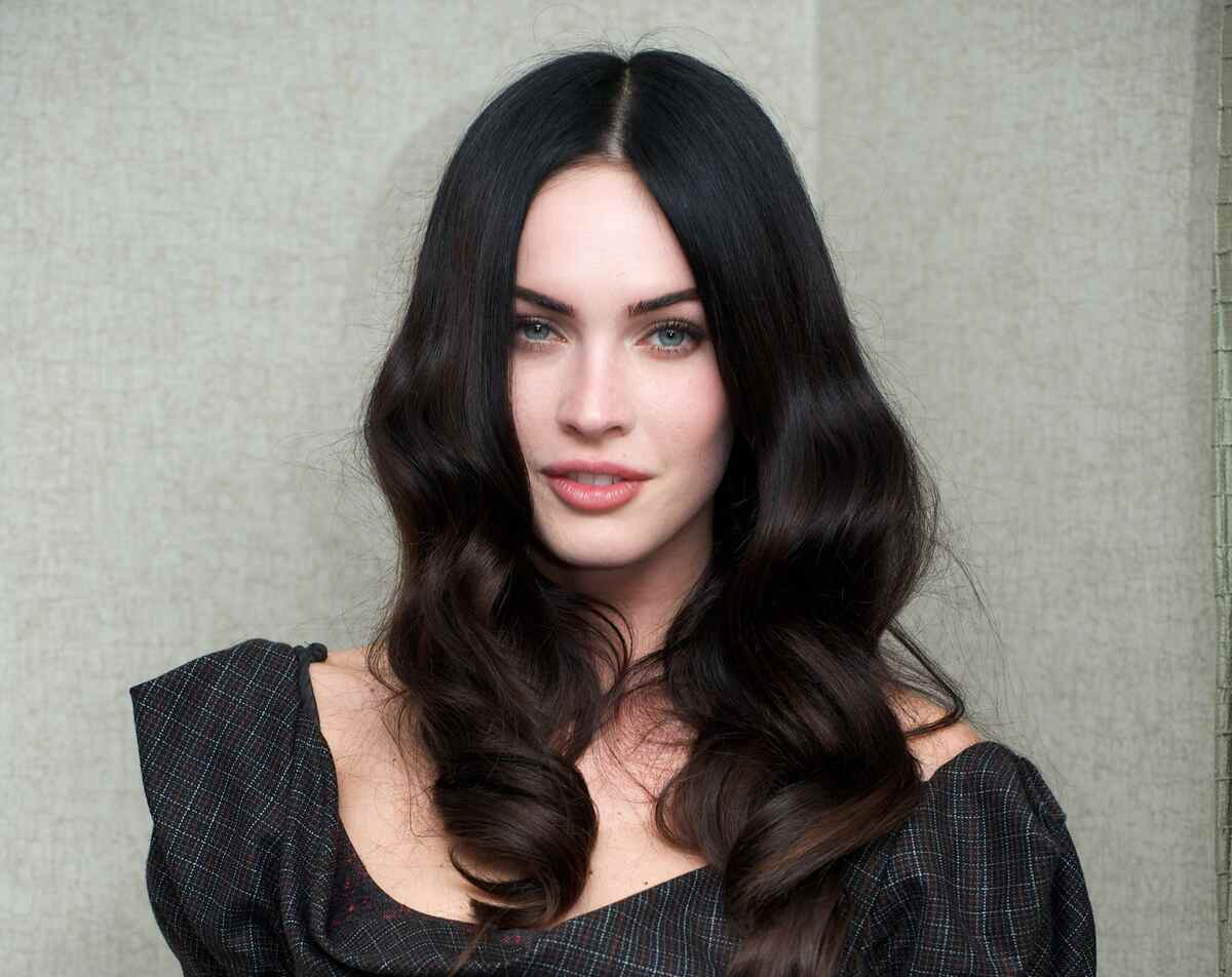 Megan Fox Weight How She Maintains Her Stunning Physique and Healthy
